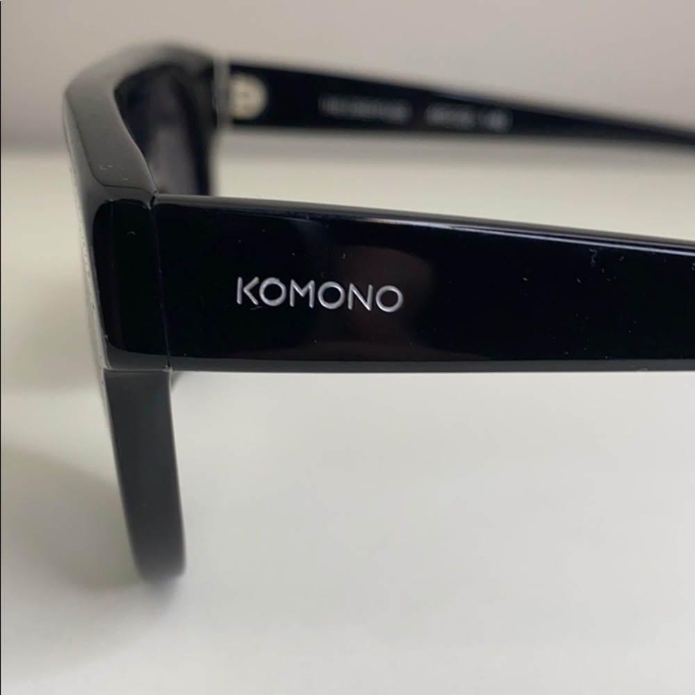 Komono New Dreyfuss Glossy Black Sunglasses - Picture 4 of 16